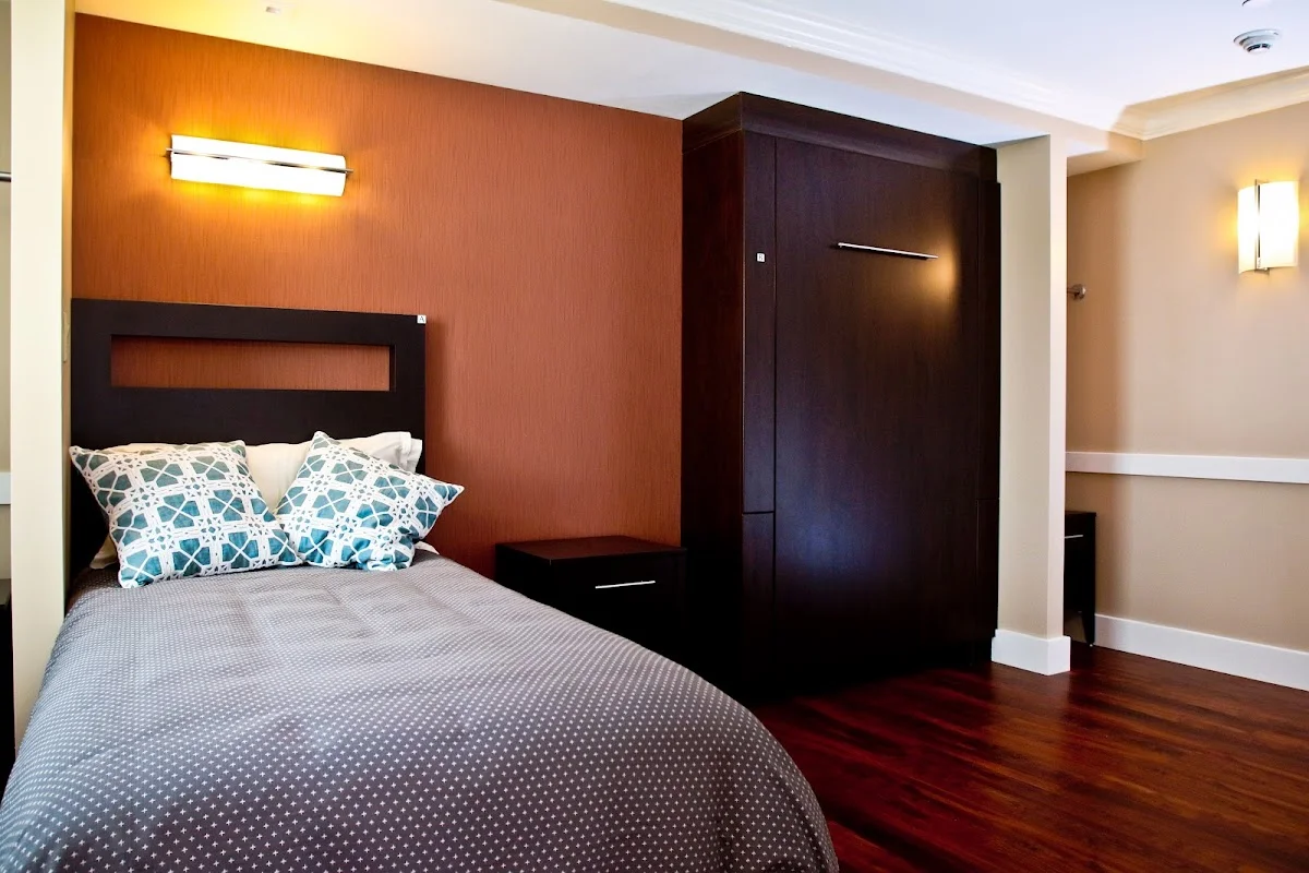 Sunrise Detox - Cherry Hill Drug &amp; Alcohol Detox - interior photo