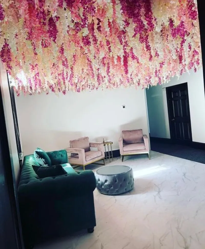 The Mind &amp; Body Consortium Dover - interior photo