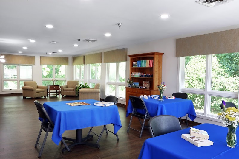 Complete Care at Silver Lake - Ảnh 5