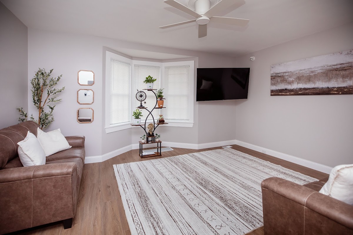 Next Journey Sober Living - Photo 6