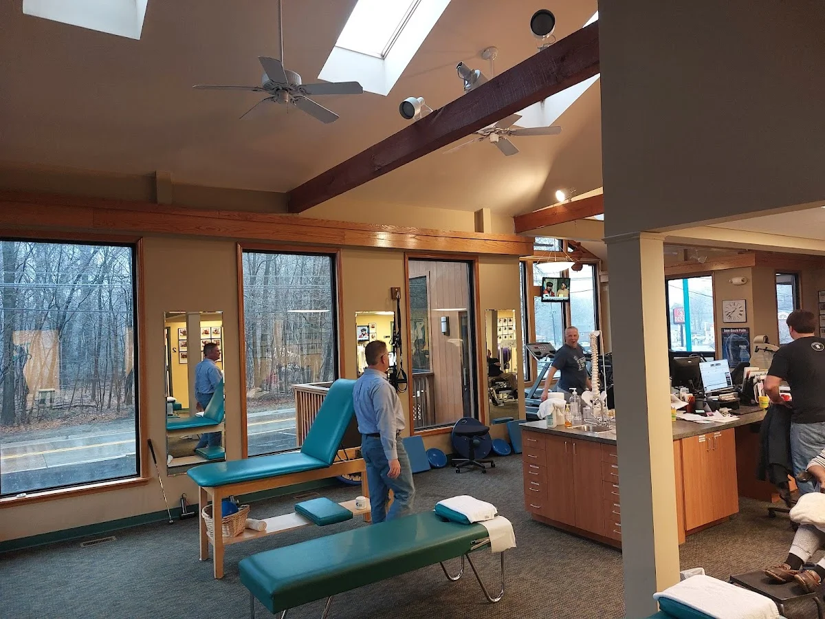 Total Health & Rehabilitation, INC - Photo 5